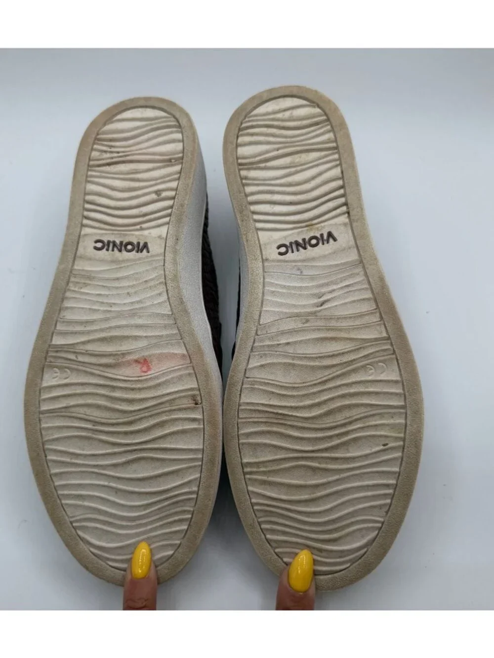 Vionic Midi Snake Texture Slip-On Sneaker Burgundy Women Size 7M Comfort Shoes
